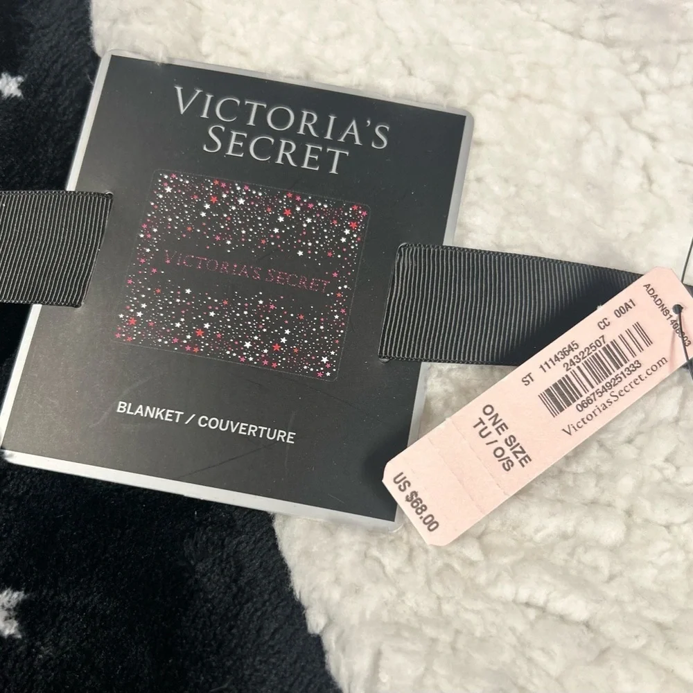 Victoria Secret Sherpa Stars Blanket 50X60 NWT